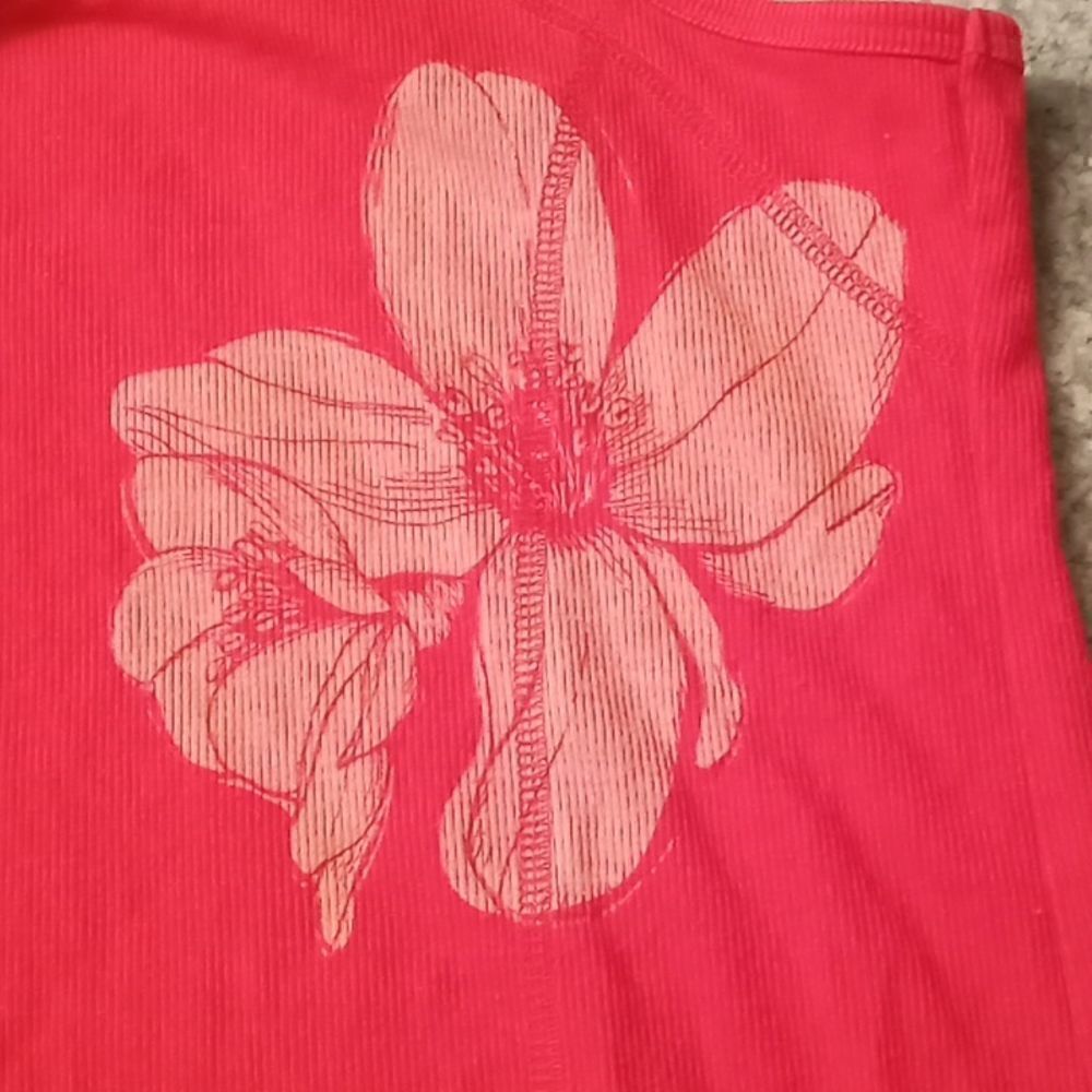 Old navy Tank top - Picture 3 of 4